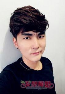 男明星扁头